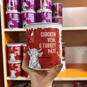 کنسرو ۸۰۰ گرمی دی پی اس گربه با طعم گوشت گاو و بوقلمون